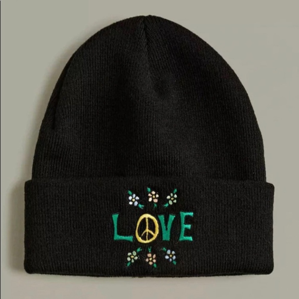 urban outfitters beanie